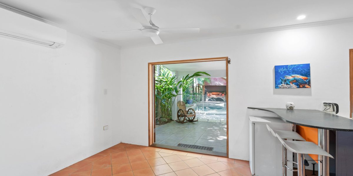44 Jamieson Street, Trinity Beach, QLD 4879 AUS