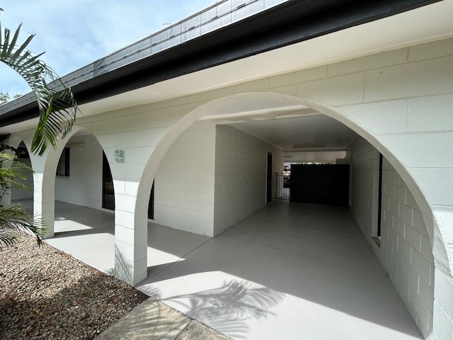 14 Undine Street, Clifton Beach, QLD 4879 AUS