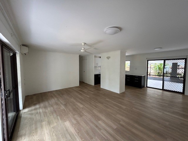 14 Undine Street, Clifton Beach, QLD 4879 AUS
