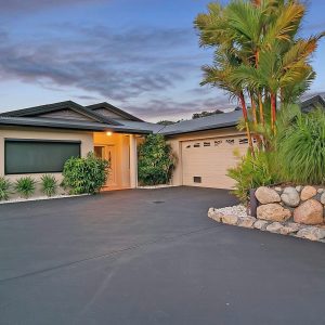 10 Mist Green Close, Brinsmead, QLD 4870 AUS