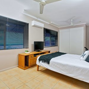 10 Mist Green Close, Brinsmead, QLD 4870 AUS