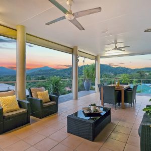 10 Mist Green Close, Brinsmead, QLD 4870 AUS