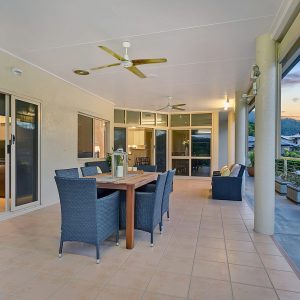 10 Mist Green Close, Brinsmead, QLD 4870 AUS