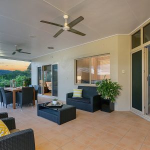 10 Mist Green Close, Brinsmead, QLD 4870 AUS
