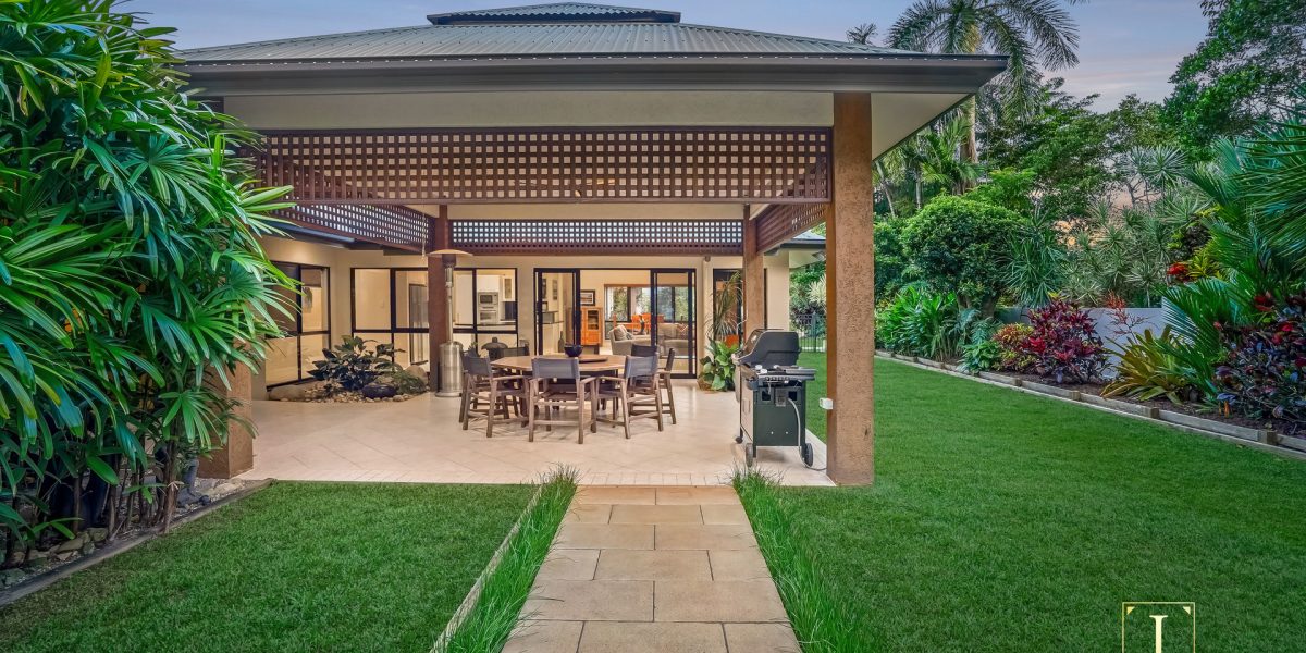 10 Red Peak Boulevard, Caravonica, QLD 4878 AUS
