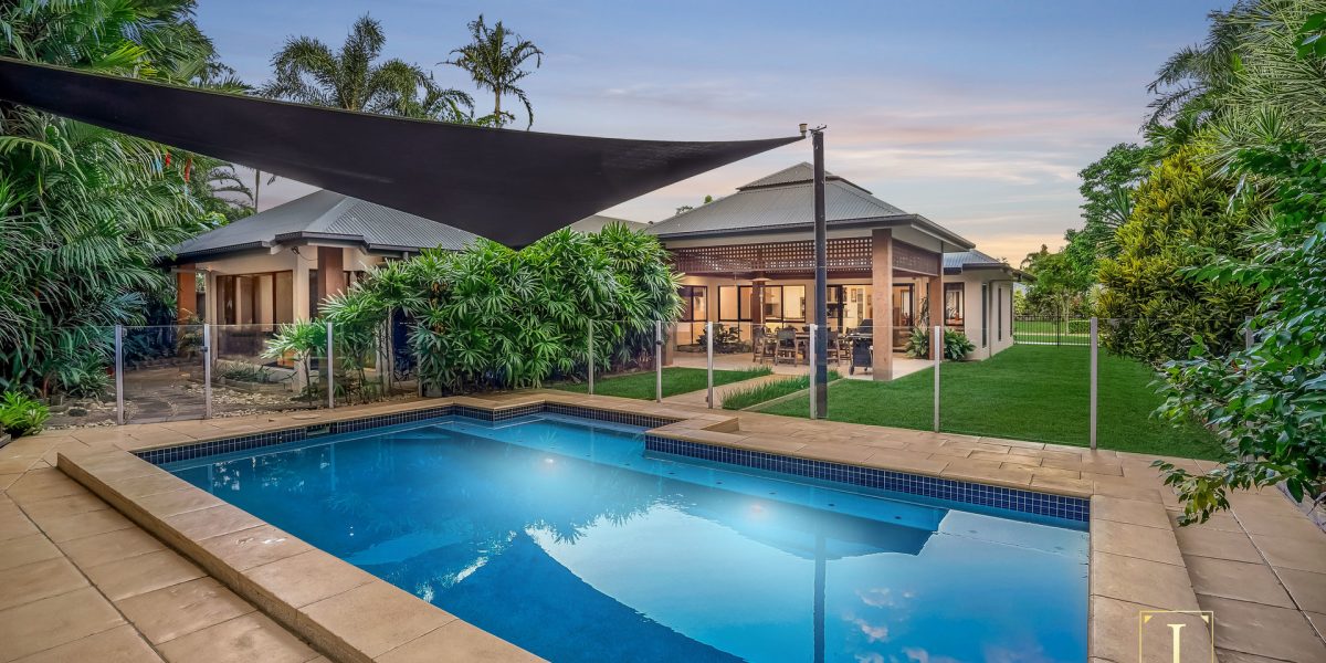 10 Red Peak Boulevard, Caravonica, QLD 4878 AUS