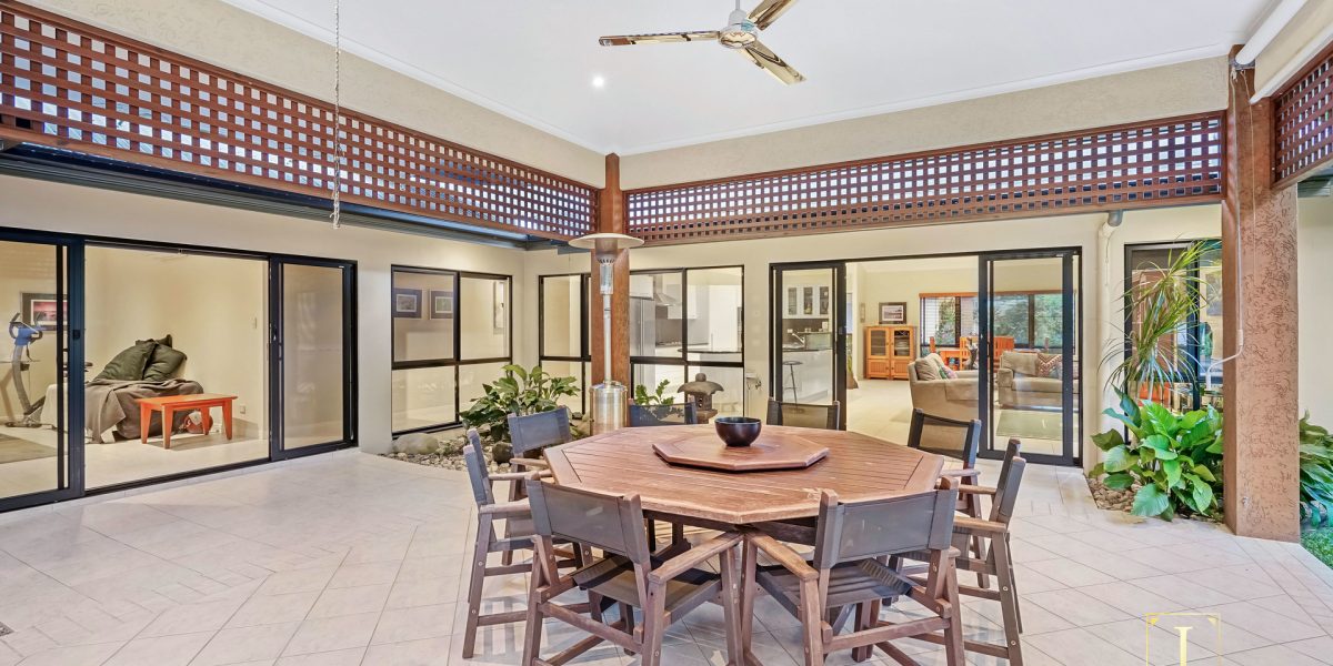 10 Red Peak Boulevard, Caravonica, QLD 4878 AUS