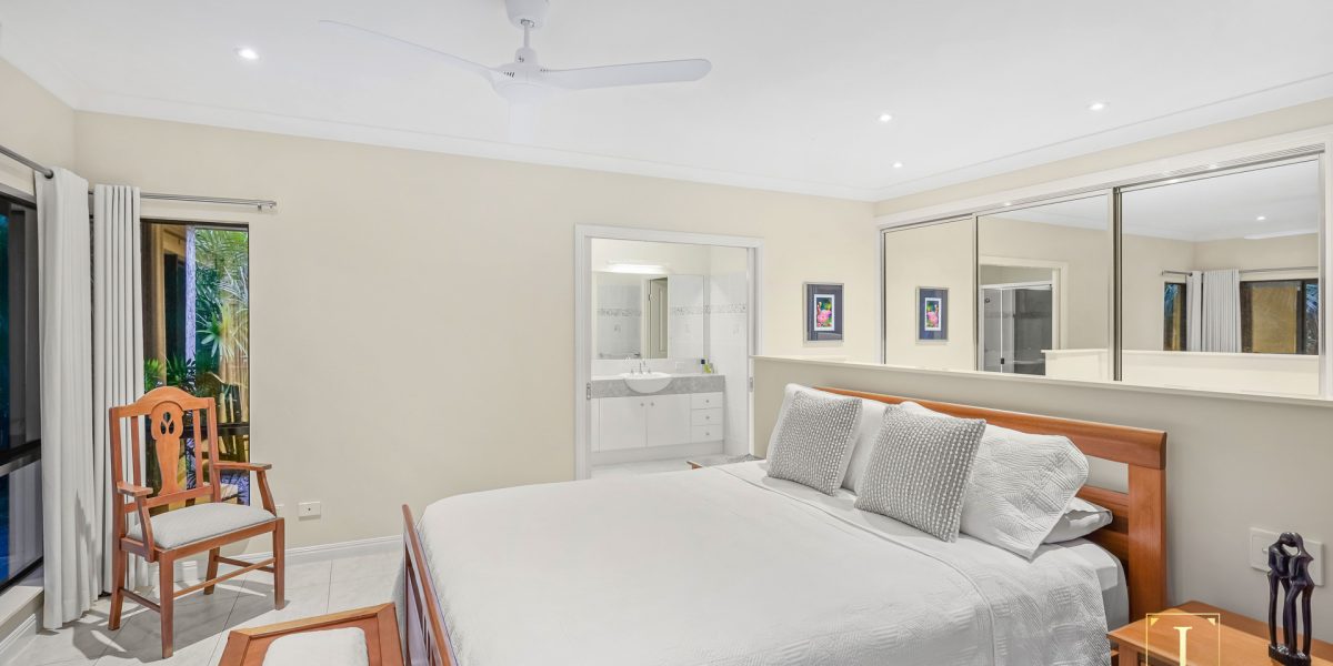 10 Red Peak Boulevard, Caravonica, QLD 4878 AUS