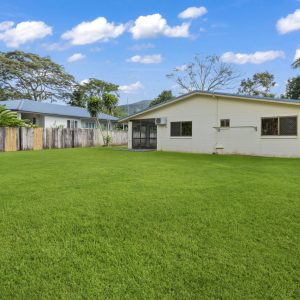 27 Sandwich Street, Kamerunga, QLD 4870 AUS