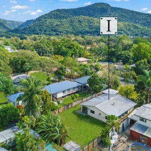 27 Sandwich Street, Kamerunga, QLD 4870 AUS