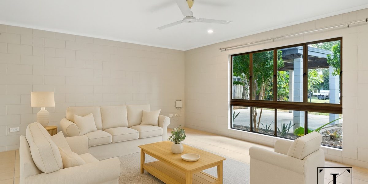 27 Sandwich Street, Kamerunga, QLD 4870 AUS