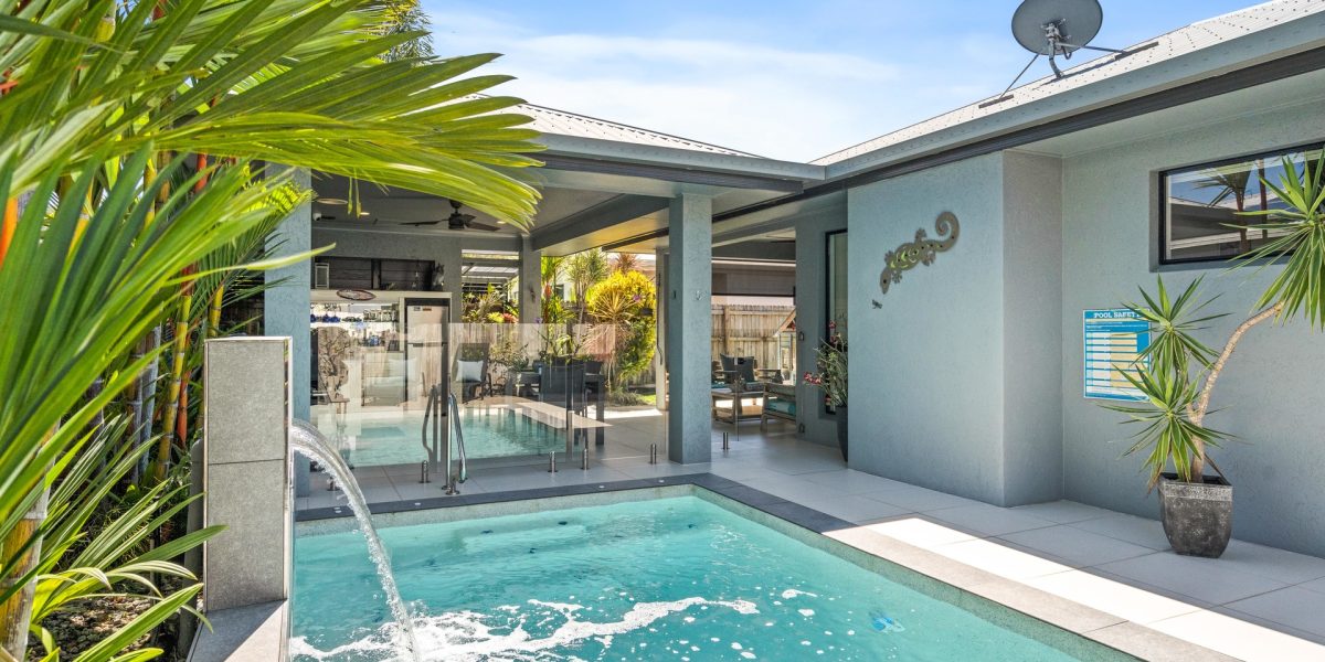 3 Beachfront Avenue, Trinity Beach, QLD 4879 AUS