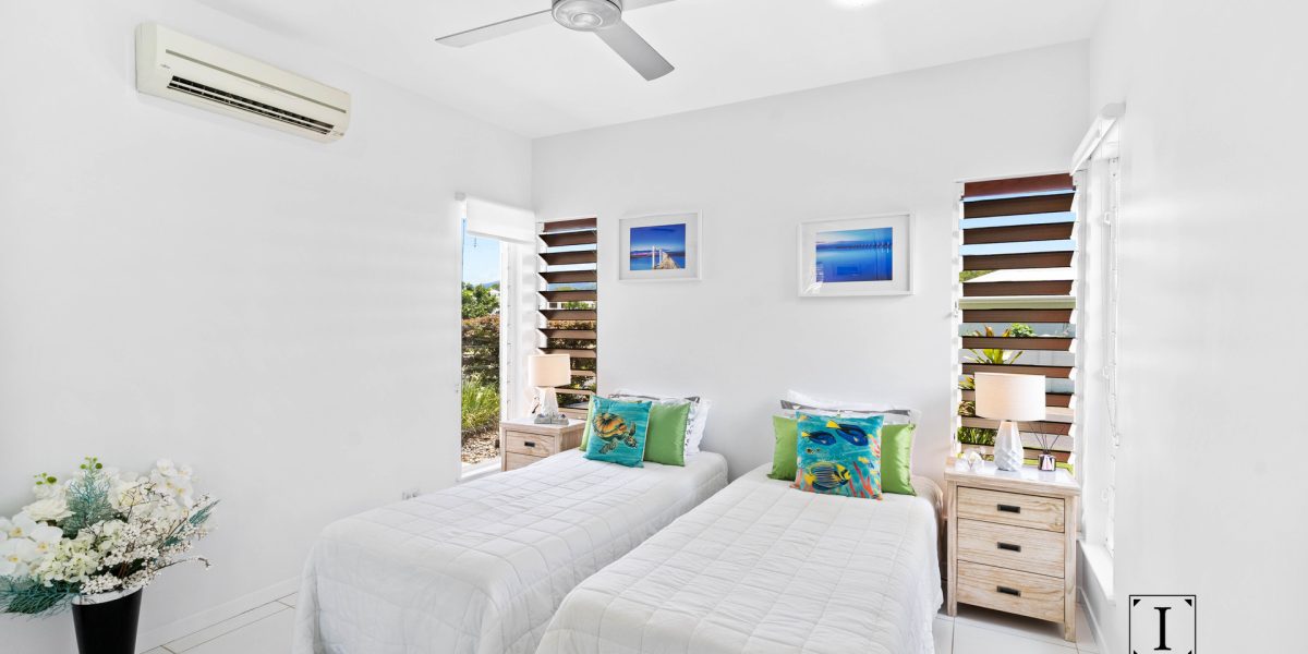30 Lagoon Drive, Trinity Beach, QLD 4879 AUS