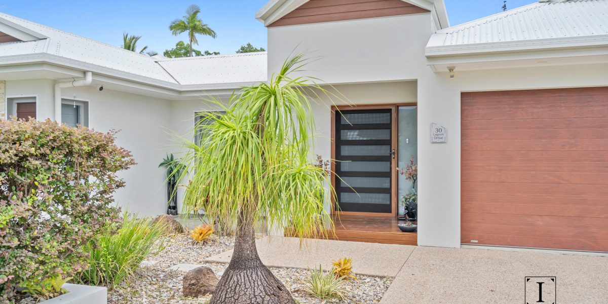 30 Lagoon Drive, Trinity Beach, QLD 4879 AUS