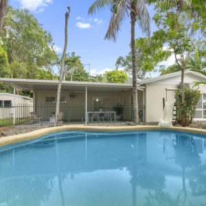 2 Bligh Close, Clifton Beach, QLD 4879 AUS