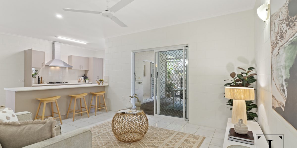 2 Bligh Close, Clifton Beach, QLD 4879 AUS