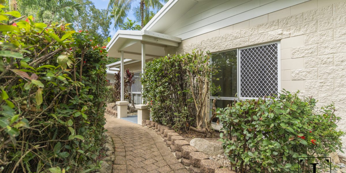 2 Bligh Close, Clifton Beach, QLD 4879 AUS