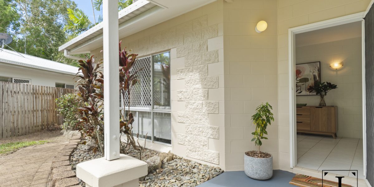 2 Bligh Close, Clifton Beach, QLD 4879 AUS