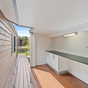 28 Acacia Street, Holloways Beach, QLD 4878 AUS
