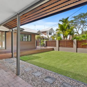 28 Acacia Street, Holloways Beach, QLD 4878 AUS