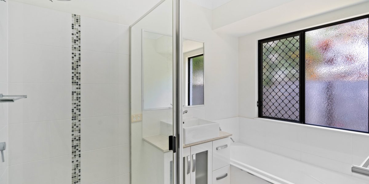3 Pfeiffer Place, Smithfield, QLD 4878 AUS