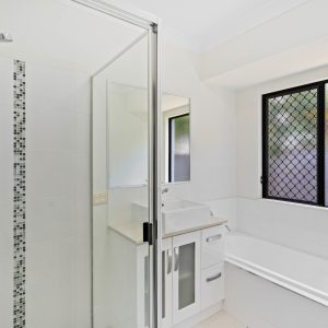 3 Pfeiffer Place, Smithfield, QLD 4878 AUS