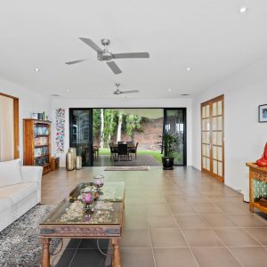 28 Savannah Street, Palm Cove, QLD 4879 AUS