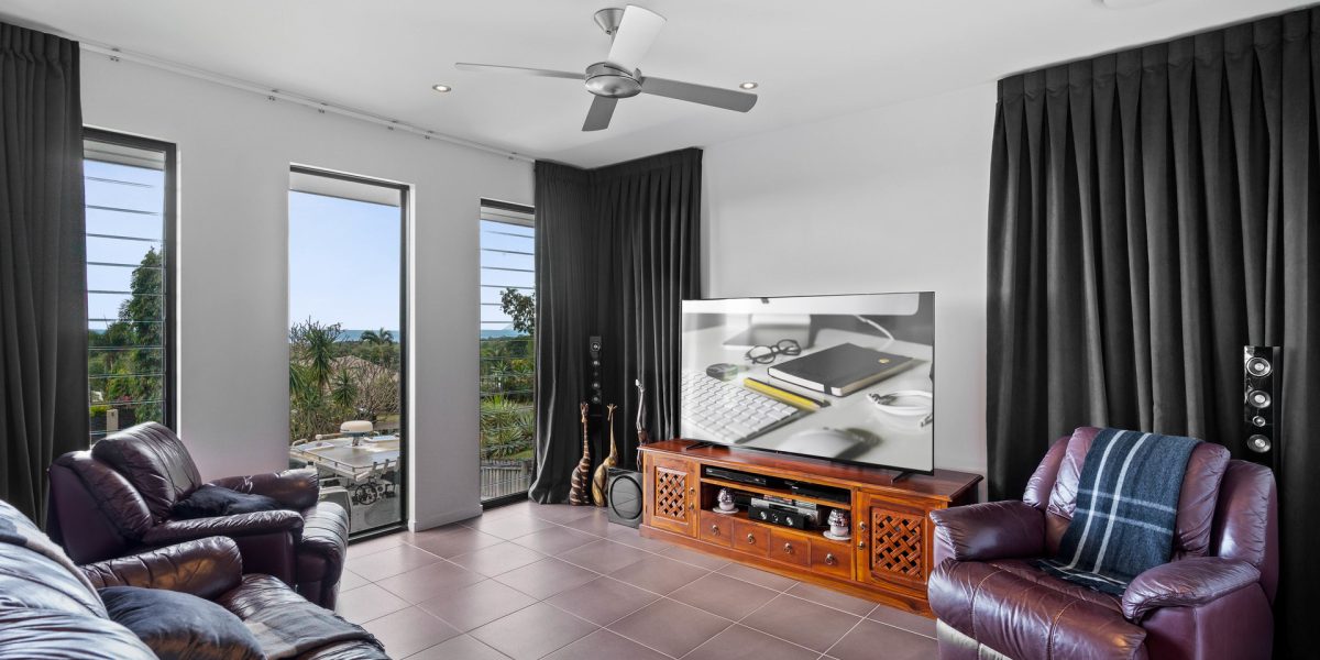 28 Savannah Street, Palm Cove, QLD 4879 AUS