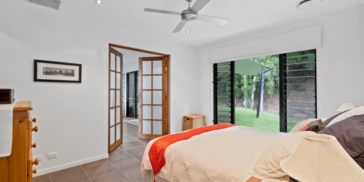 28 Savannah Street, Palm Cove, QLD 4879 AUS