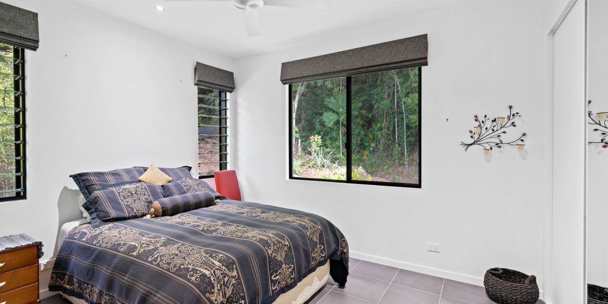 28 Savannah Street, Palm Cove, QLD 4879 AUS