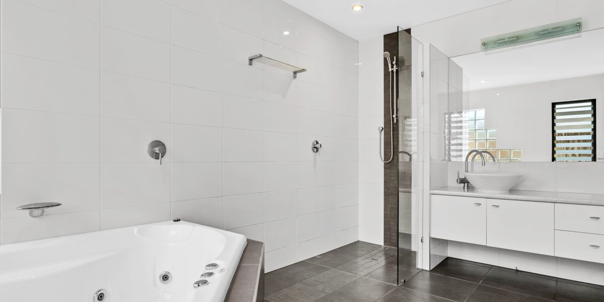 80 Harbour Drive, Trinity Park, QLD 4879 AUS