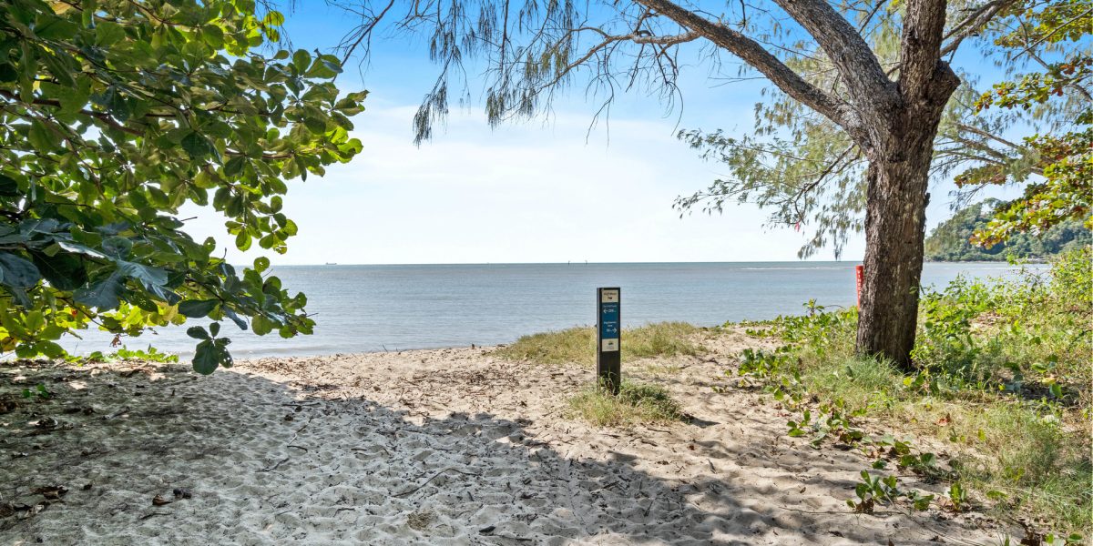 14 Beachfront Avenue, Trinity Beach, QLD 4879 AUS