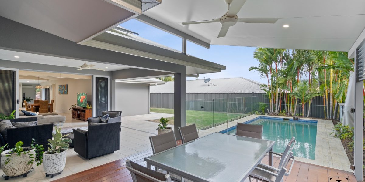 19 Catamaran Circuit, Trinity Beach, QLD 4879 AUS