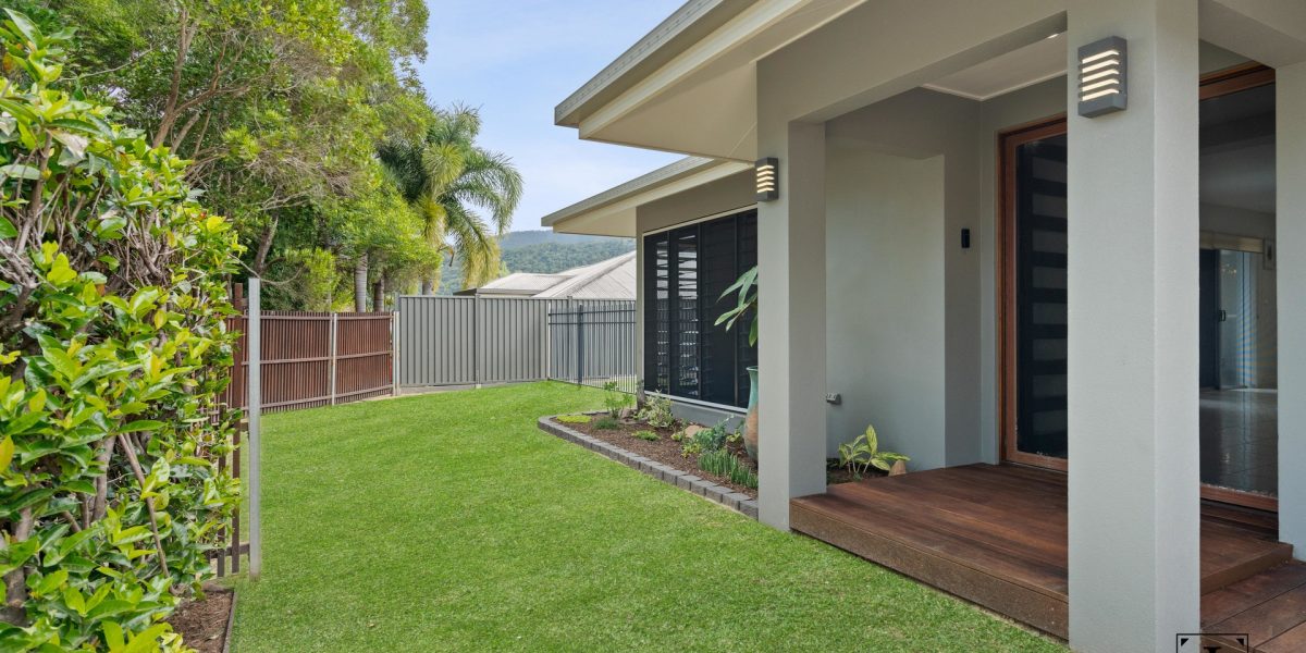 19 Catamaran Circuit, Trinity Beach, QLD 4879 AUS