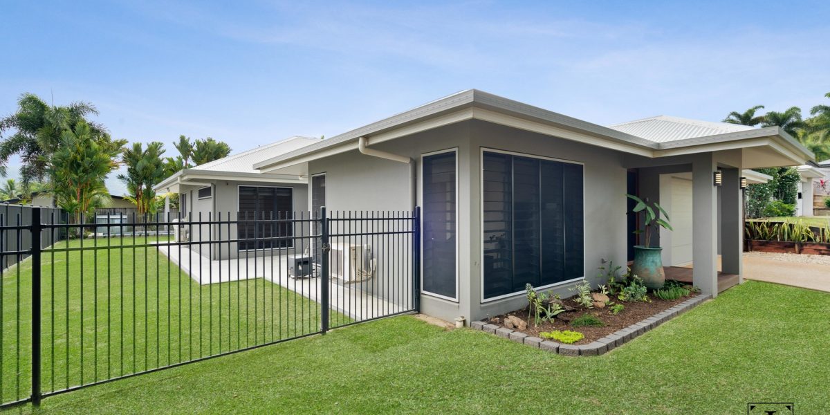 19 Catamaran Circuit, Trinity Beach, QLD 4879 AUS