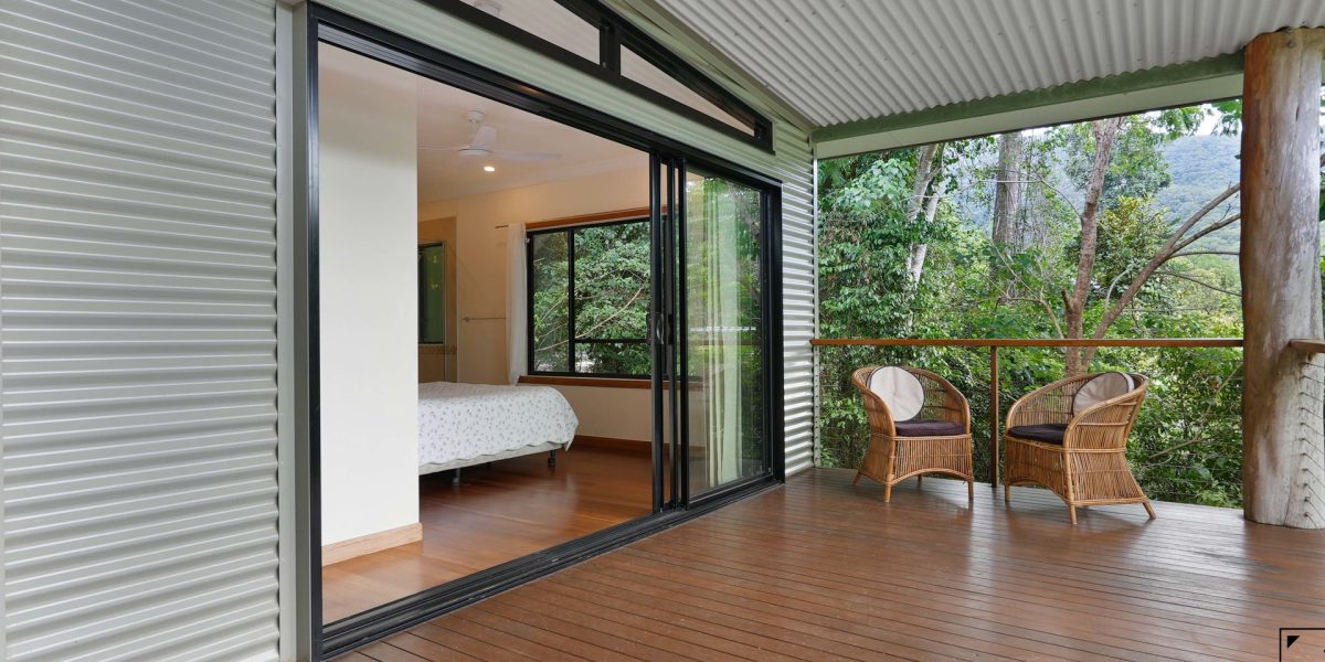 63 Leonard Street, Kewarra Beach, QLD 4879 AUS