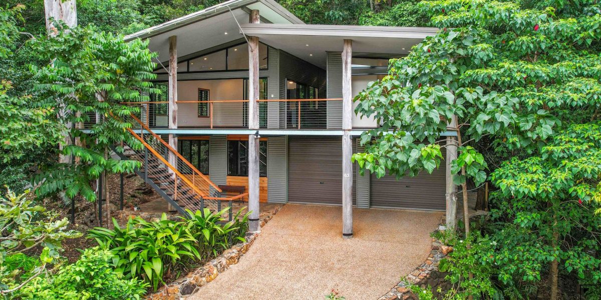 63 Leonard Street, Kewarra Beach, QLD 4879 AUS