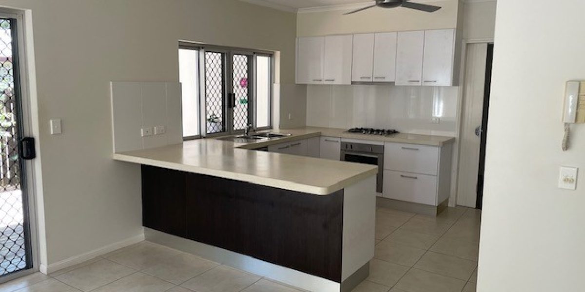2/29 Cairns Street, Cairns North, QLD 4870 AUS