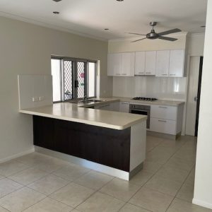 2/29 Cairns Street, Cairns North, QLD 4870 AUS