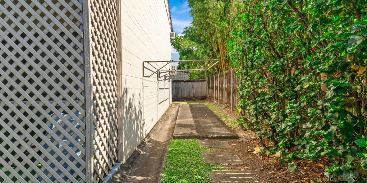 40/439-443 Severin Street, Manunda, QLD 4870 AUS
