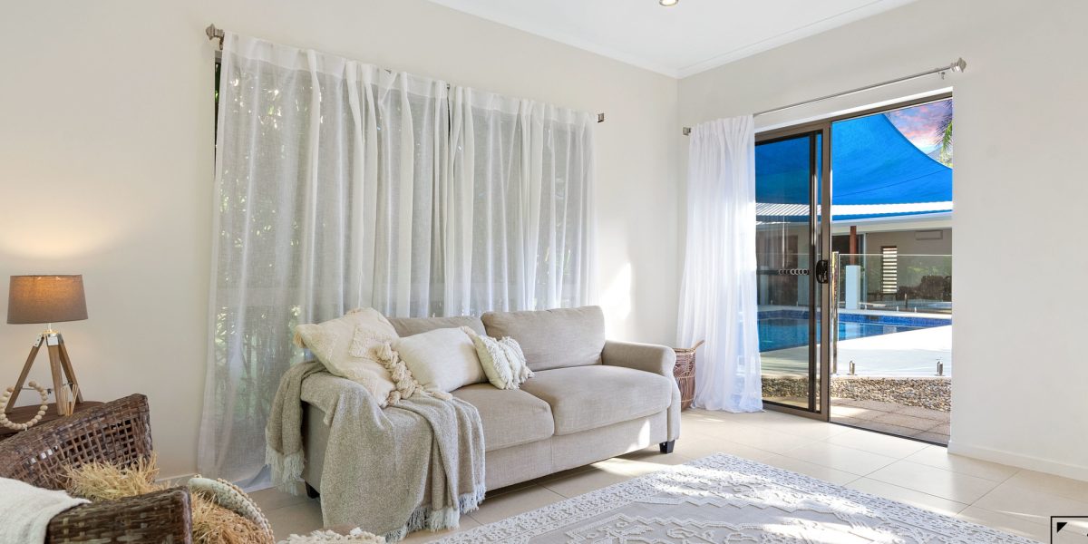 2-4 Lark Close, Clifton Beach, QLD 4879 AUS