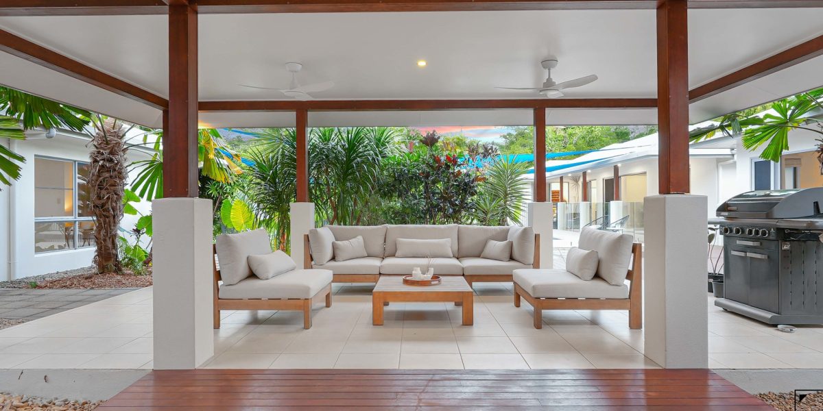 2-4 Lark Close, Clifton Beach, QLD 4879 AUS