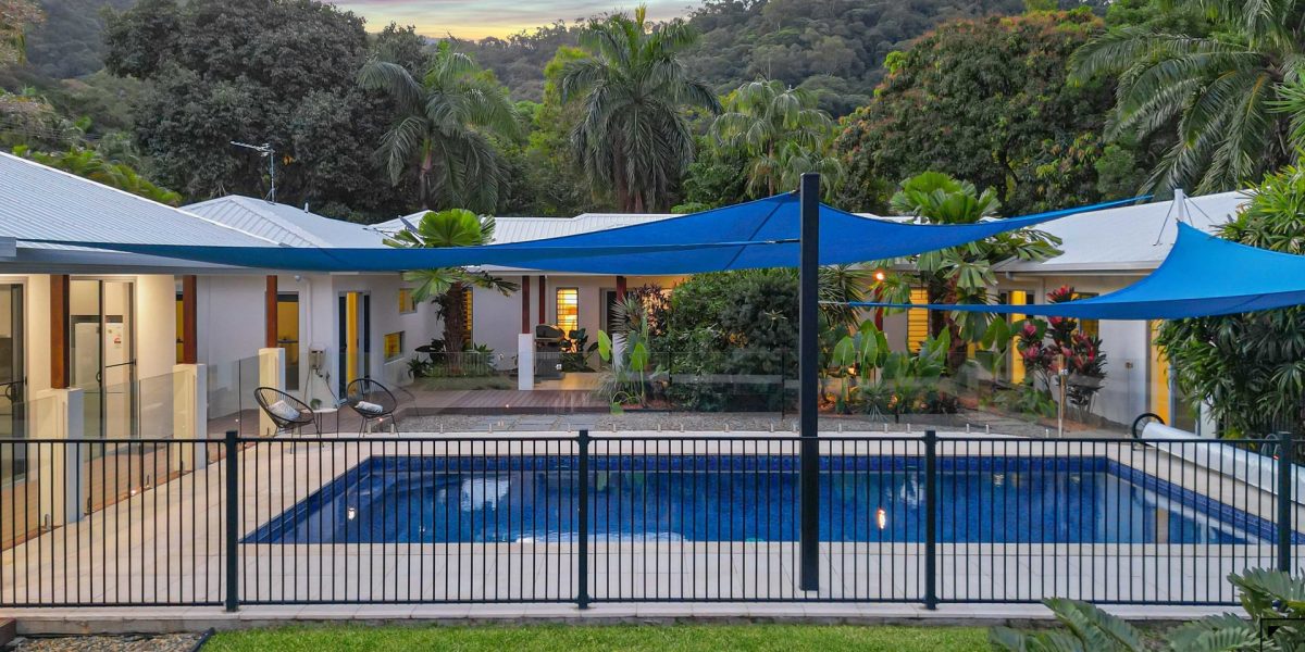 2-4 Lark Close, Clifton Beach, QLD 4879 AUS