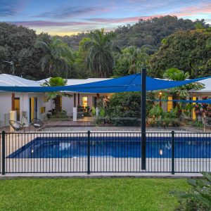 2-4 Lark Close, Clifton Beach, QLD 4879 AUS