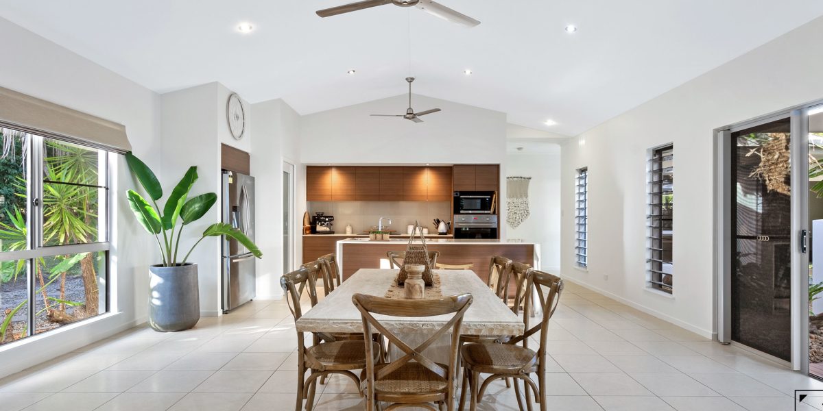2-4 Lark Close, Clifton Beach, QLD 4879 AUS