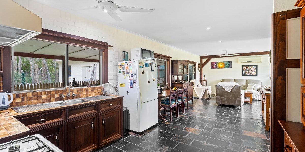 26 Caribbean Street, Holloways Beach, QLD 4878 AUS