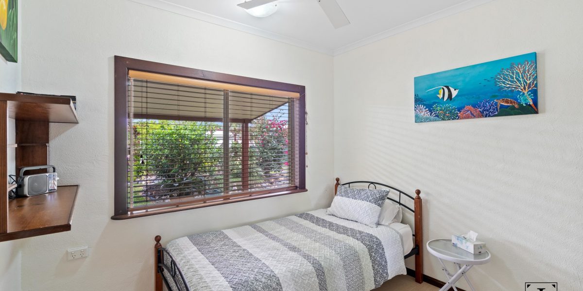 26 Caribbean Street, Holloways Beach, QLD 4878 AUS