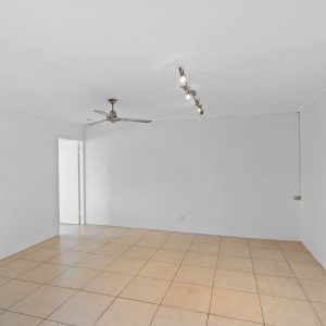 1/19 Bamboo Street, Holloways Beach, QLD 4878 AUS