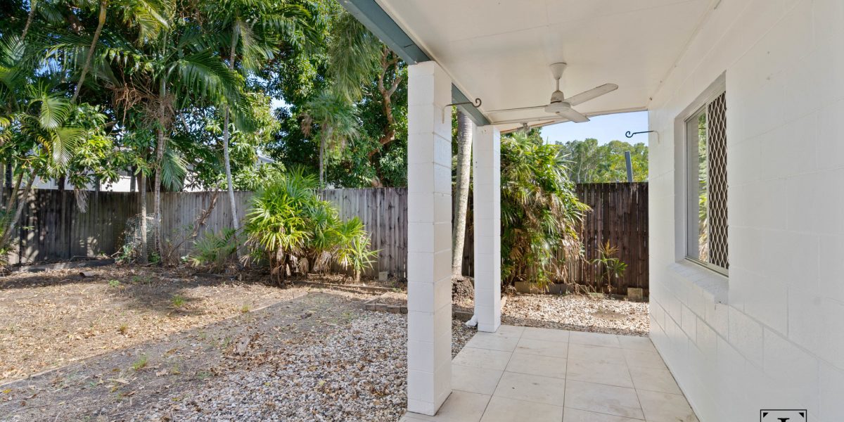 1/19 Bamboo Street, Holloways Beach, QLD 4878 AUS