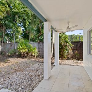 1/19 Bamboo Street, Holloways Beach, QLD 4878 AUS